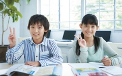 勉強は明るく楽しくまじめに！